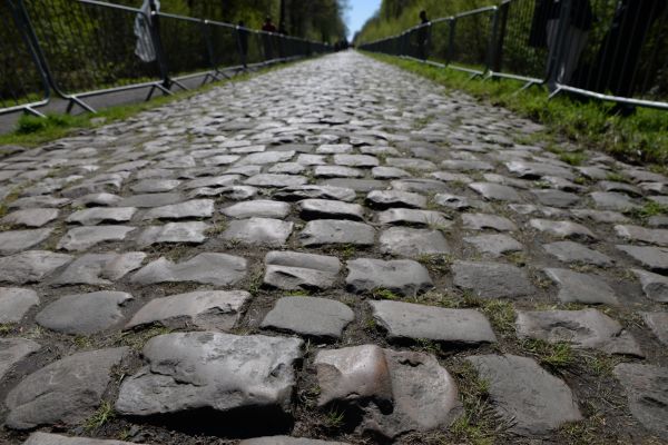 Cobblestone Installation in Riverside