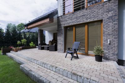 Colorful brick paver design